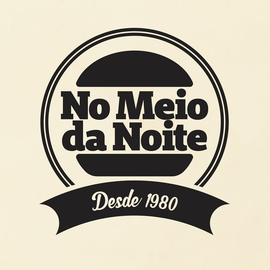 No Meio Da Noite Lanches
